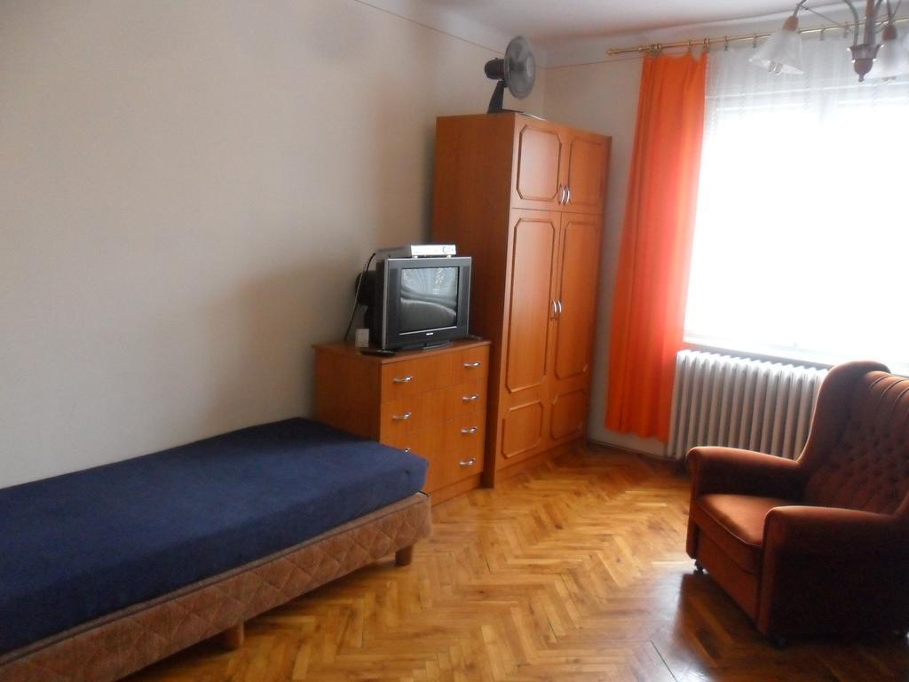 Pallósi Ház A Sárvár Exterior foto